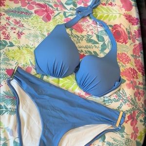 Victoria’s Secret bikini set